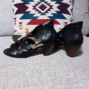 Everybody BZ Moda Shoes Garnet  Size 38.5